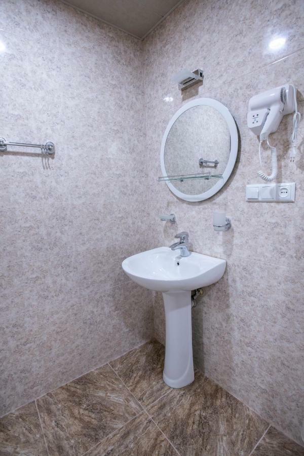 Dada - Cozy Apartment In The Center Of Tbilisi Exterior photo